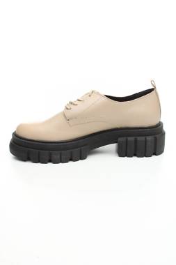 Γυναικεία παπούτσια LeGer by Lena Gercke x About You2 - Contourshop.gr Γυναικεία παπούτσια LeGer by Lena Gercke x About You2