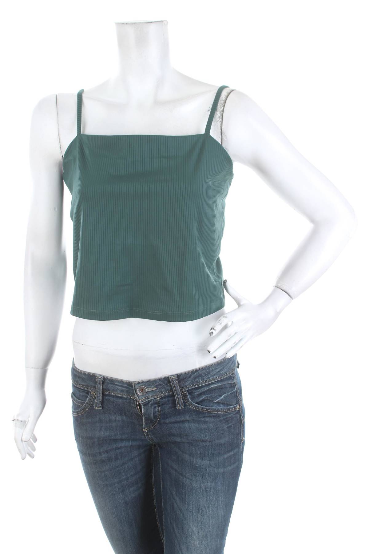 Γυναικείο αμάνικο Girlfriend Collective1