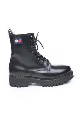 Дамски боти Tommy Jeans1