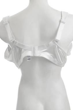 Сутиен Viania2
