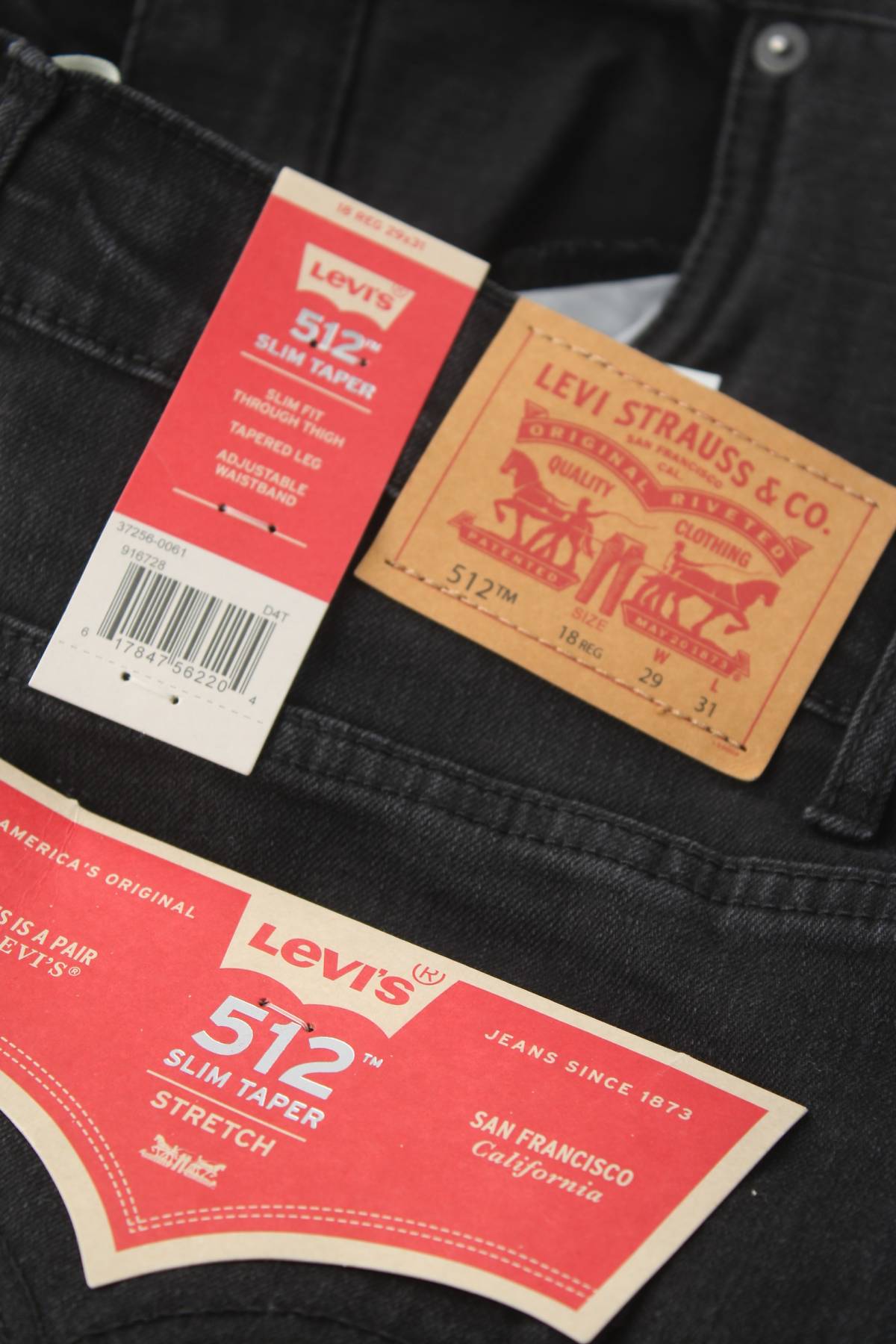 Детски дънки Levi's3