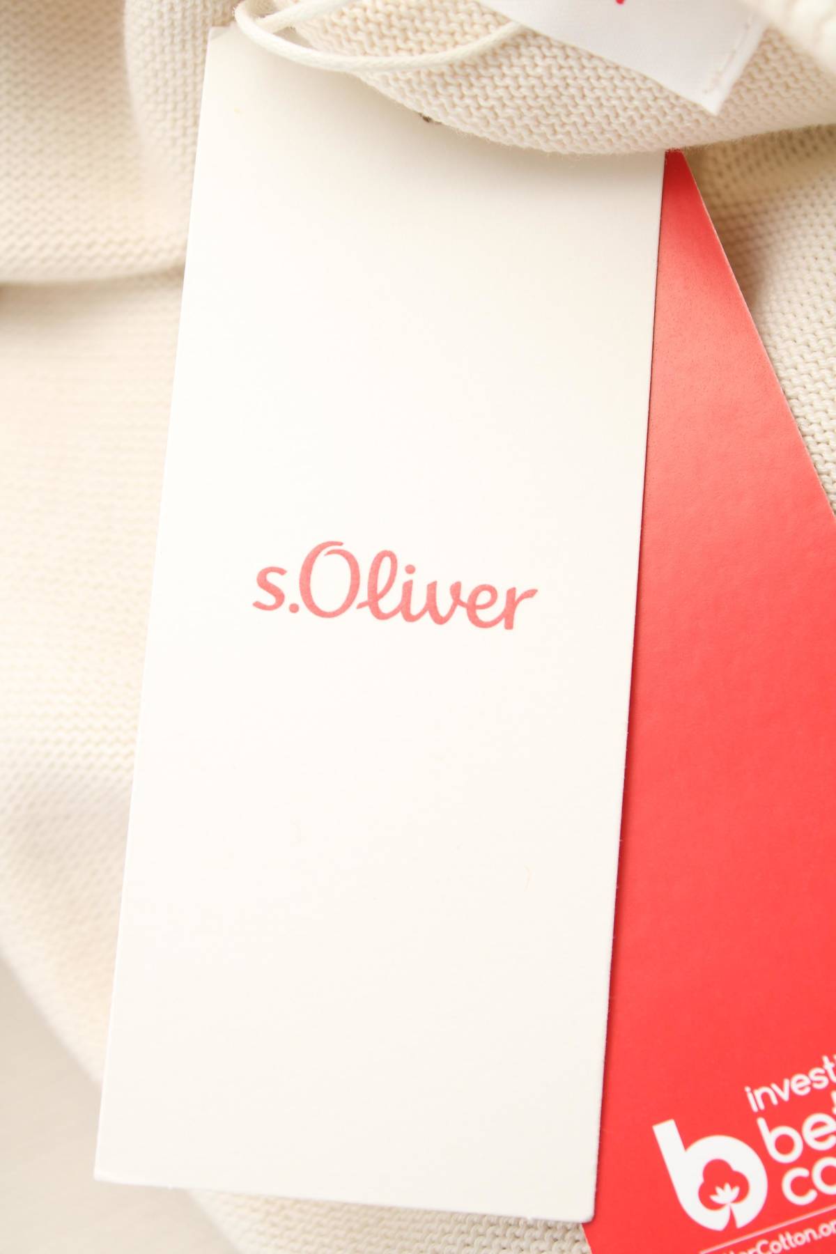 Дамска жилетка S.Oliver3 - Contour.bg Дамска жилетка S.Oliver3