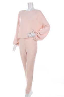 Дамски комплект Missguided1 - Contour.bg Дамски комплект Missguided1