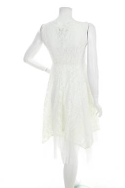 Рокля Vero Moda2