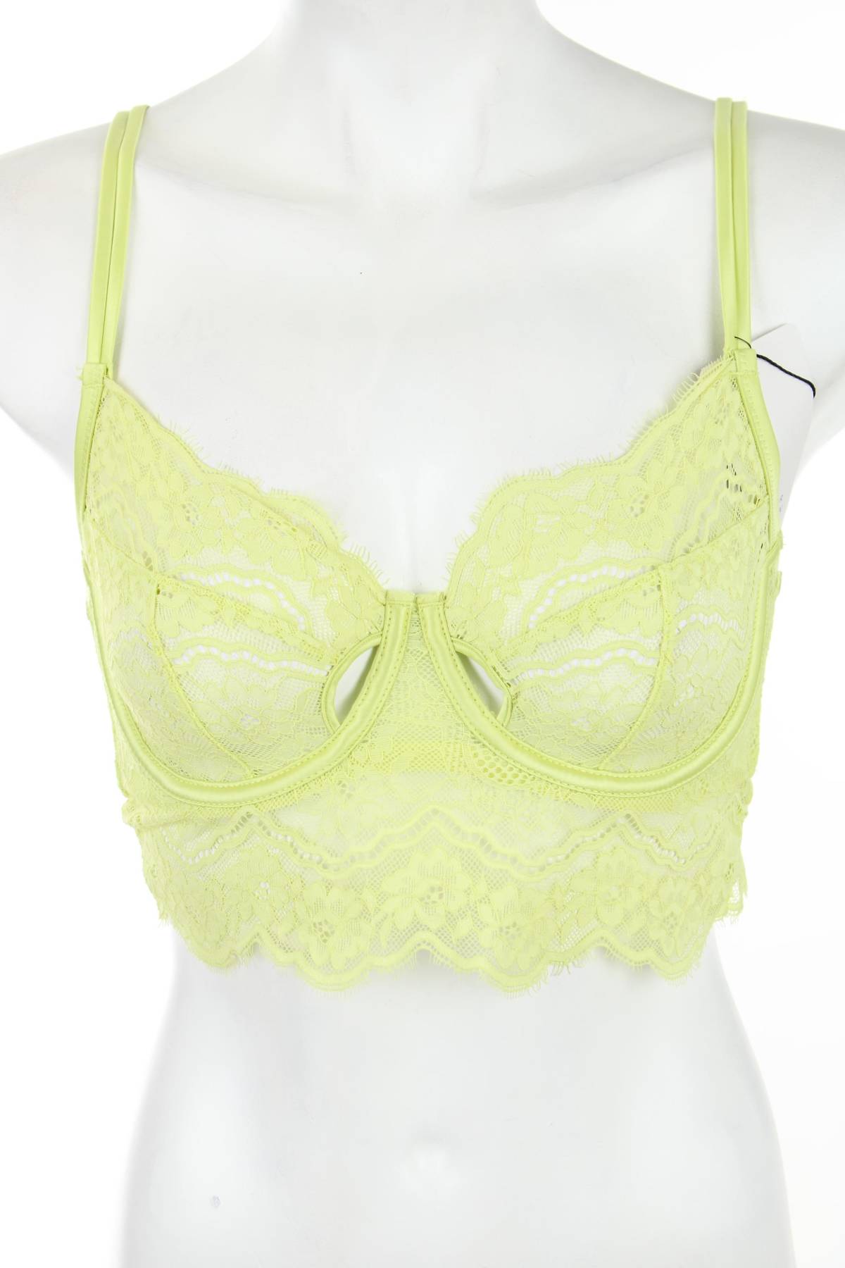 Сутиен Hunkemoller1