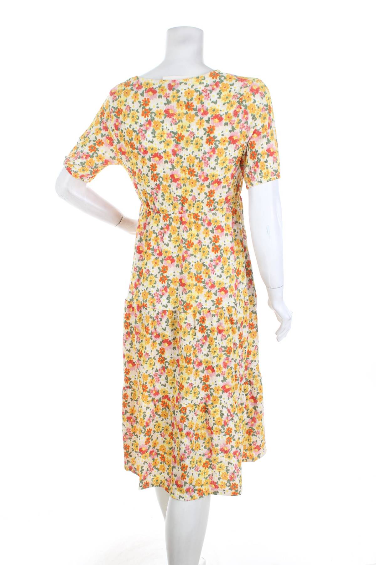 Φορέματα Chiquelle2