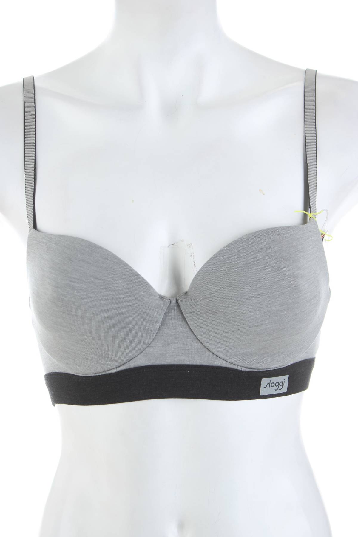 Спортен сутиен Sloggi1