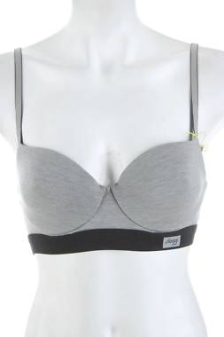 Спортен сутиен Sloggi1