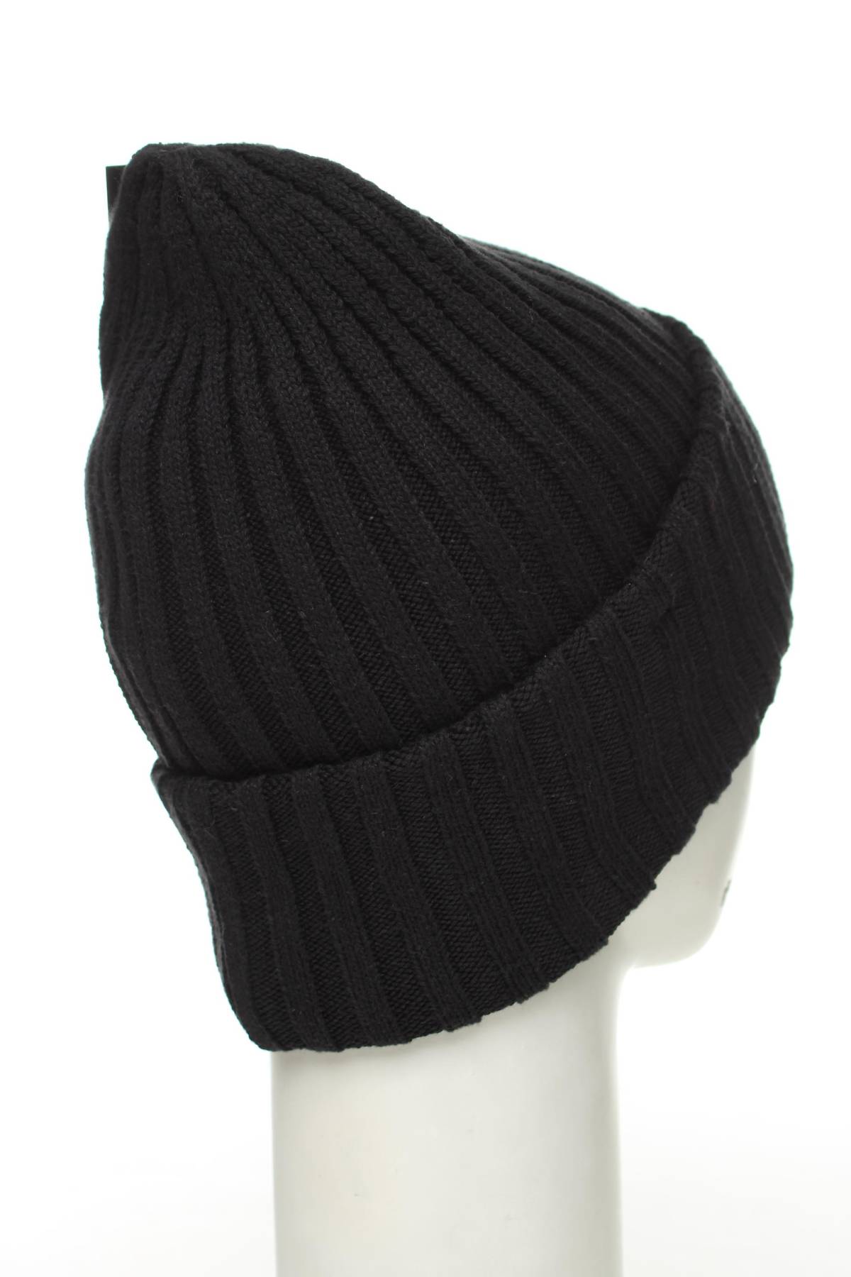 Шапка H&M Divided2