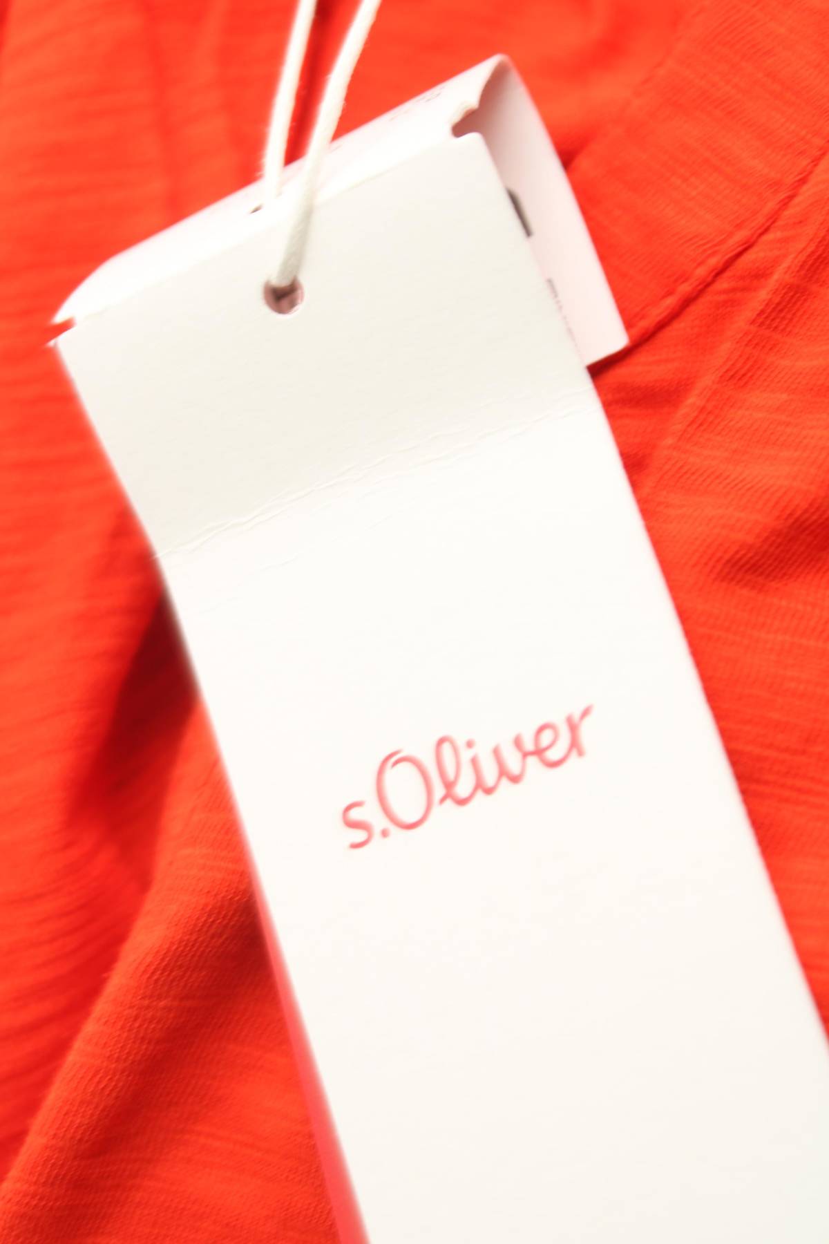 Γυναικείο αμάνικο S.Oliver3 - Contourshop.gr Γυναικείο αμάνικο S.Oliver3