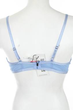 Сутиен Hunkemoller2