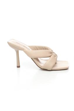 Πέδιλα Boohoo1 - Contourshop.gr Πέδιλα Boohoo1