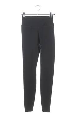 Дамски спортен клин Nike1