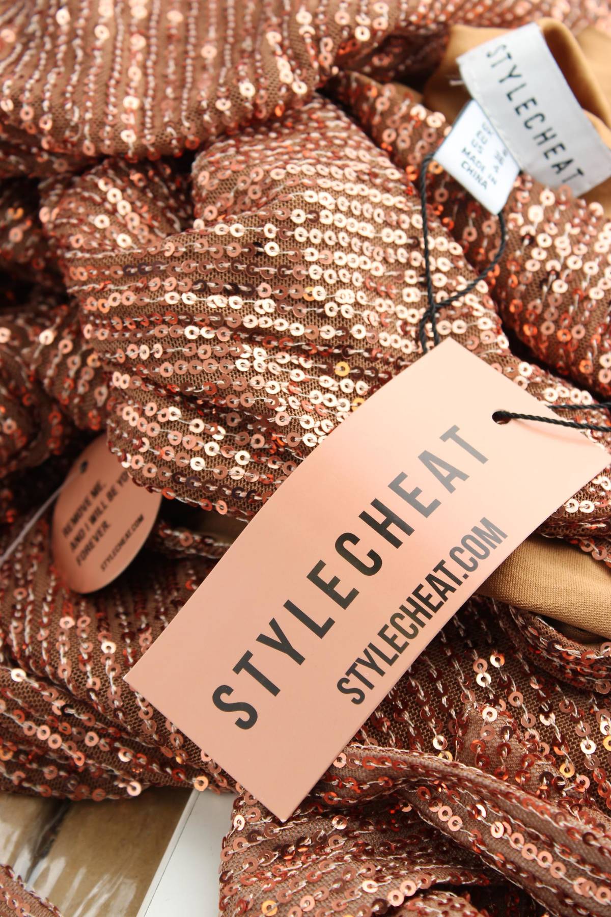 Официална рокля Style Cheat3