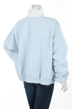 Γυναικείο μπουφάν Reebok1