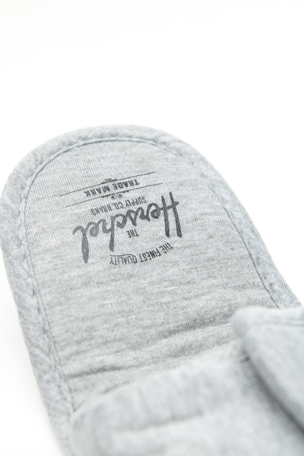 Аксесоар Herschel Supply Co.5 - Contour.bg Аксесоар Herschel Supply Co.5