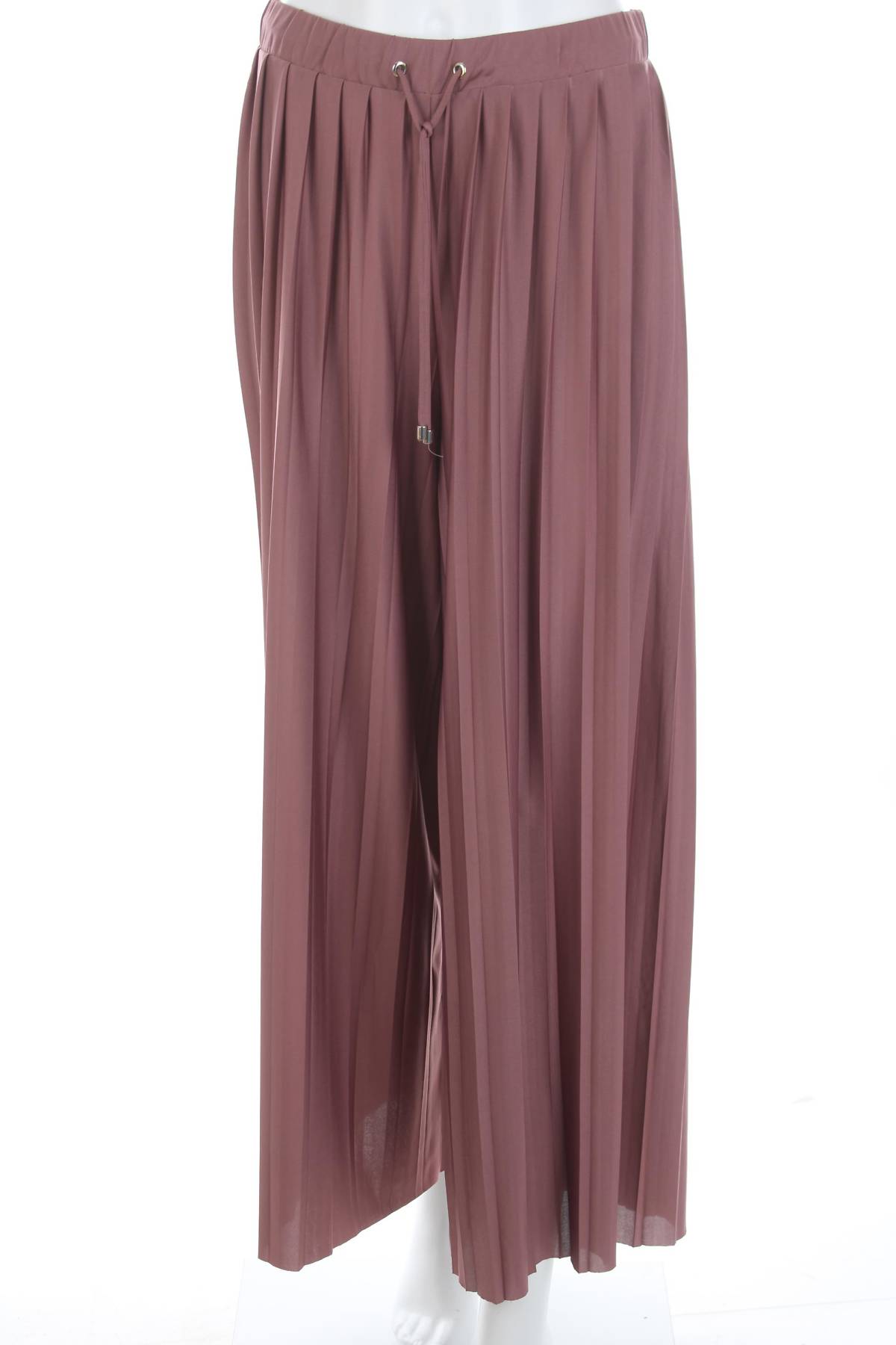 Дамски панталон About You1