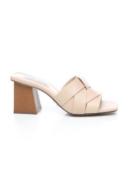 Чехли Steve Madden1 - Contour.bg Чехли Steve Madden1