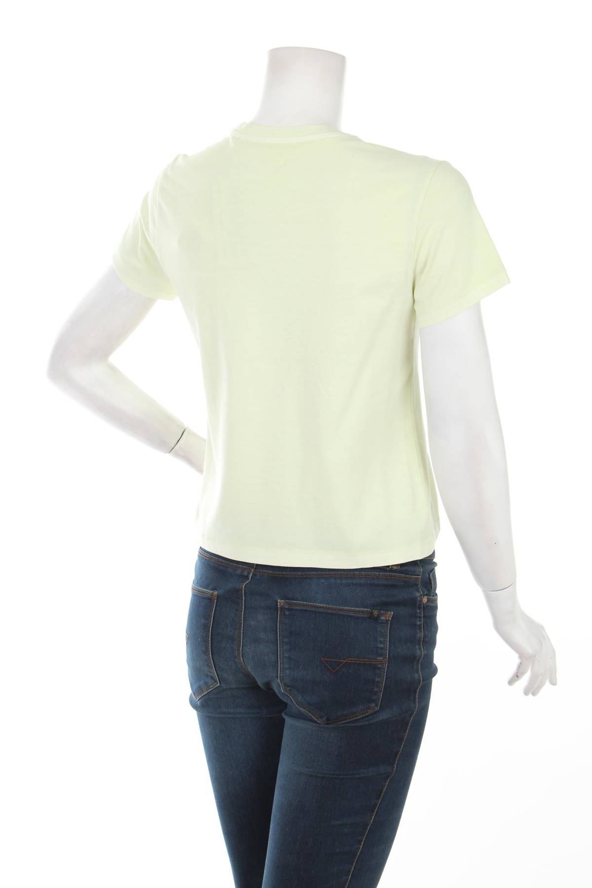 Дамска тениска Levi's2