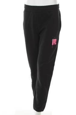 Дамско спортно долнище Viral Vibes1