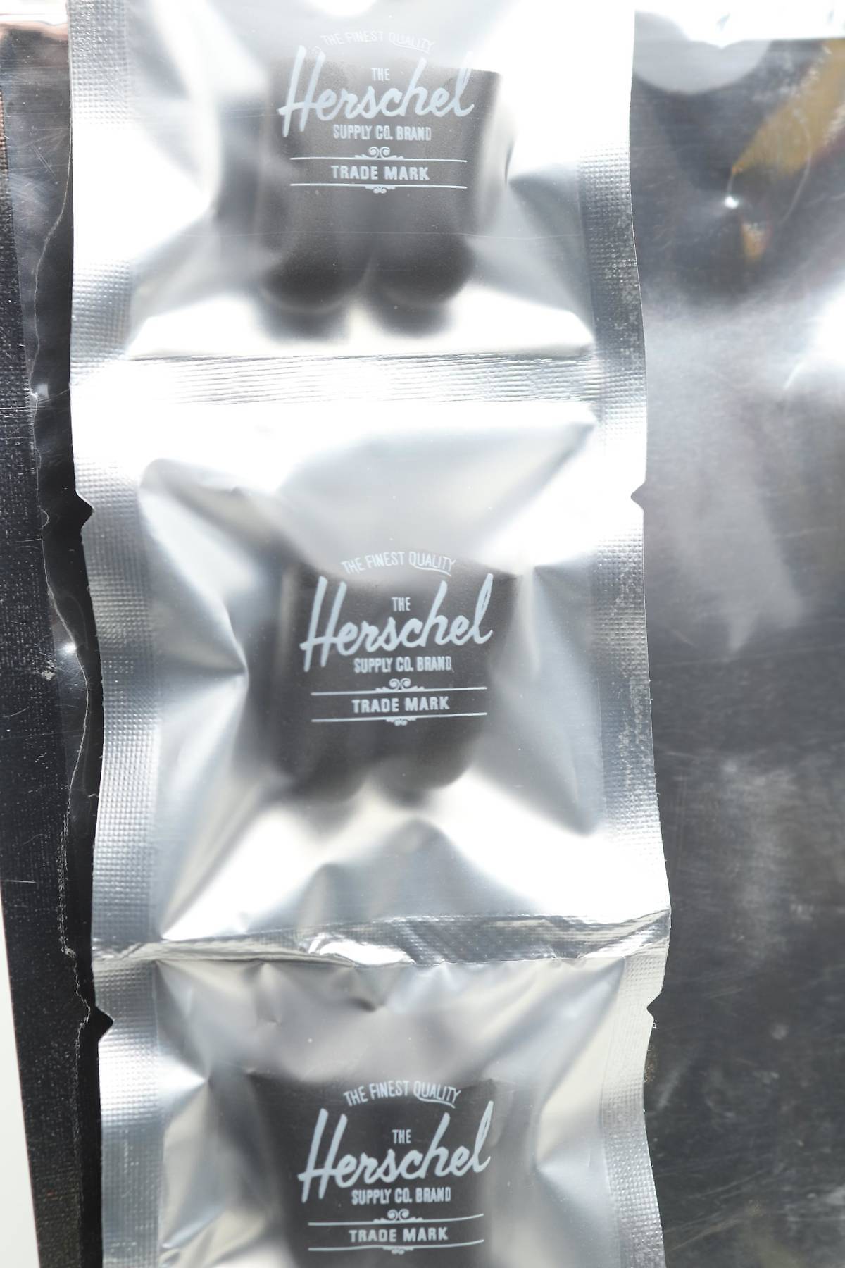 Аксесоар Herschel Supply Co.2 - Contour.bg Аксесоар Herschel Supply Co.2