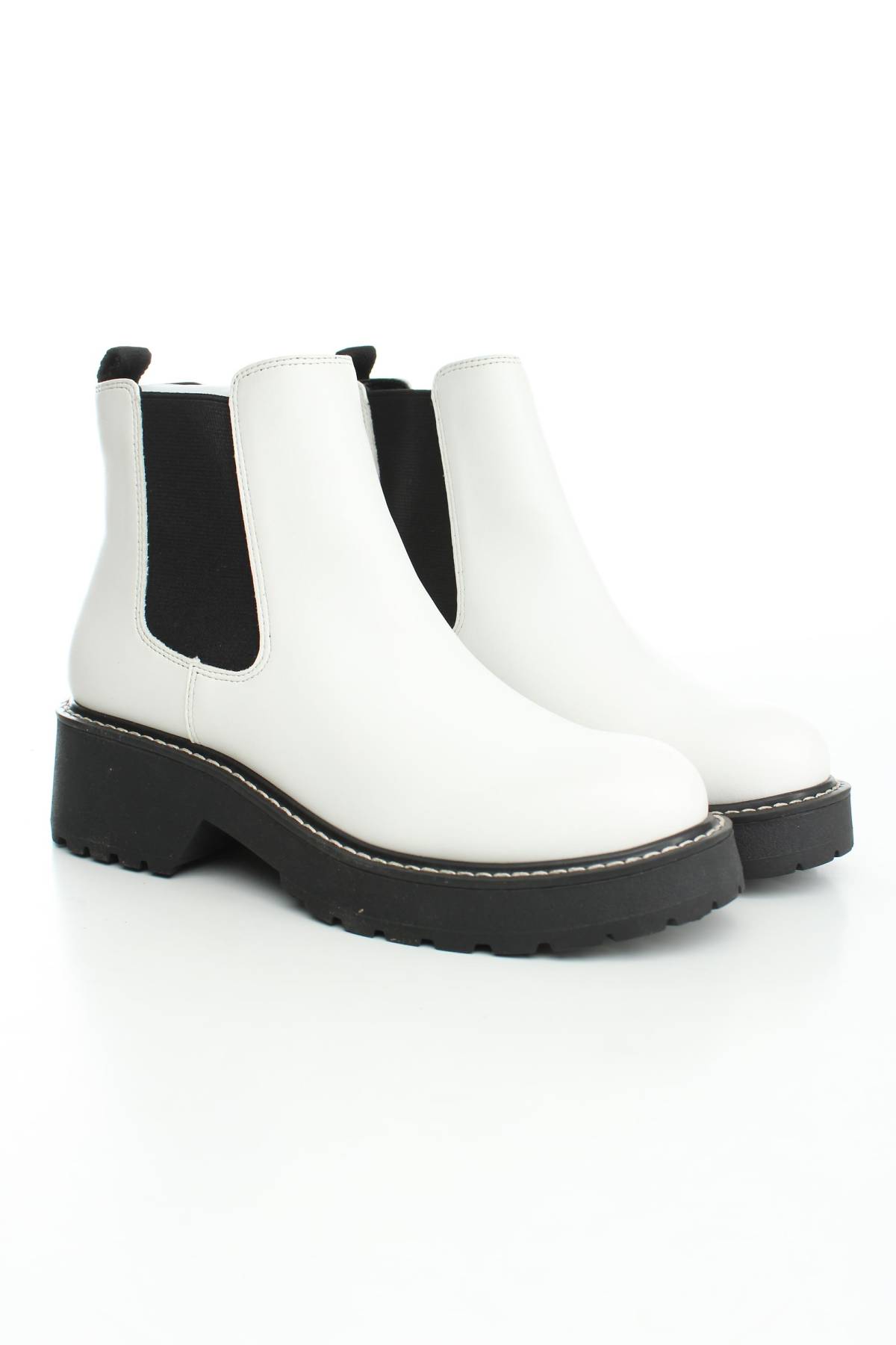 Дамски боти Steve Madden3