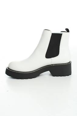 Дамски боти Steve Madden2