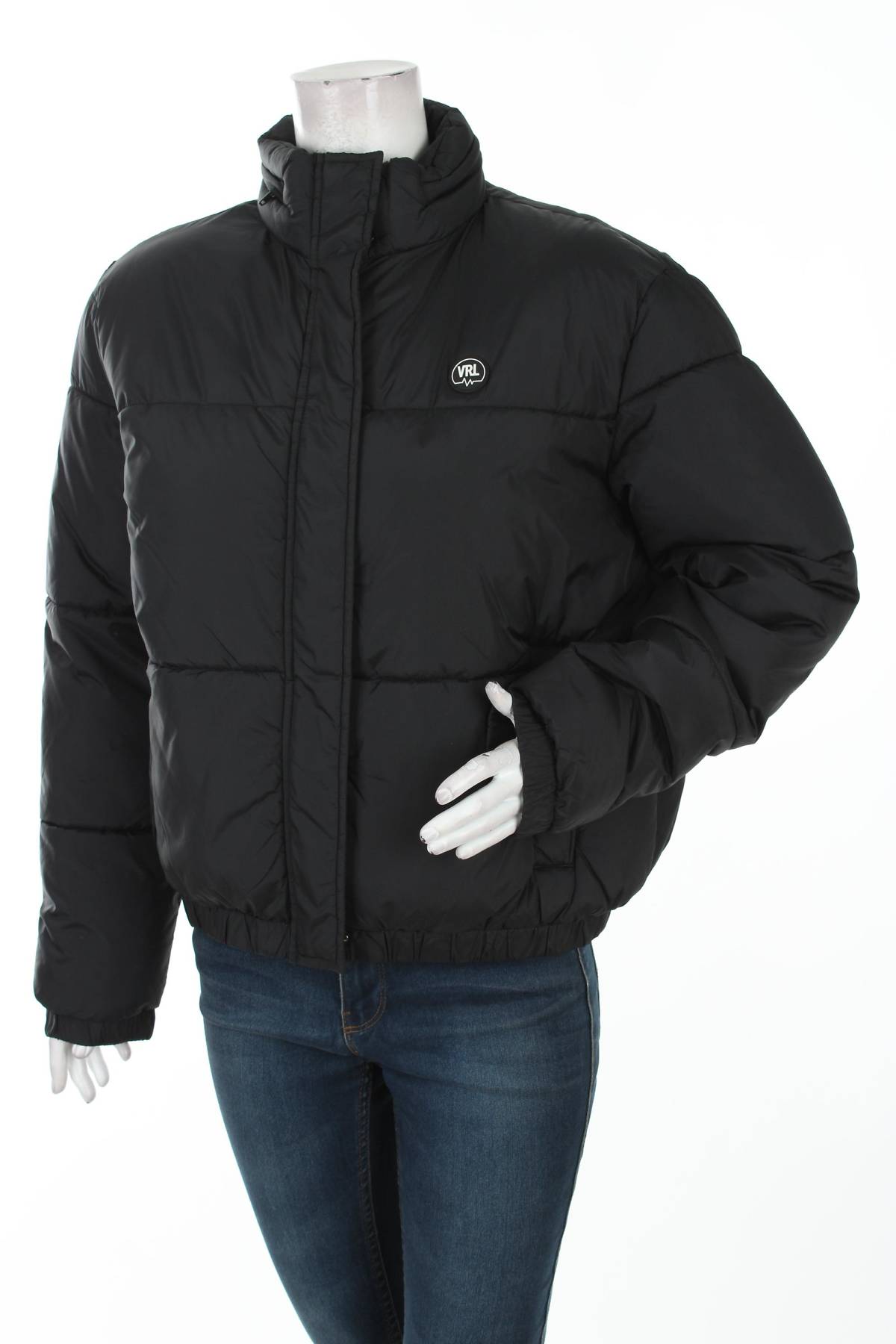 Γυναικείο μπουφάν Viral Vibes1