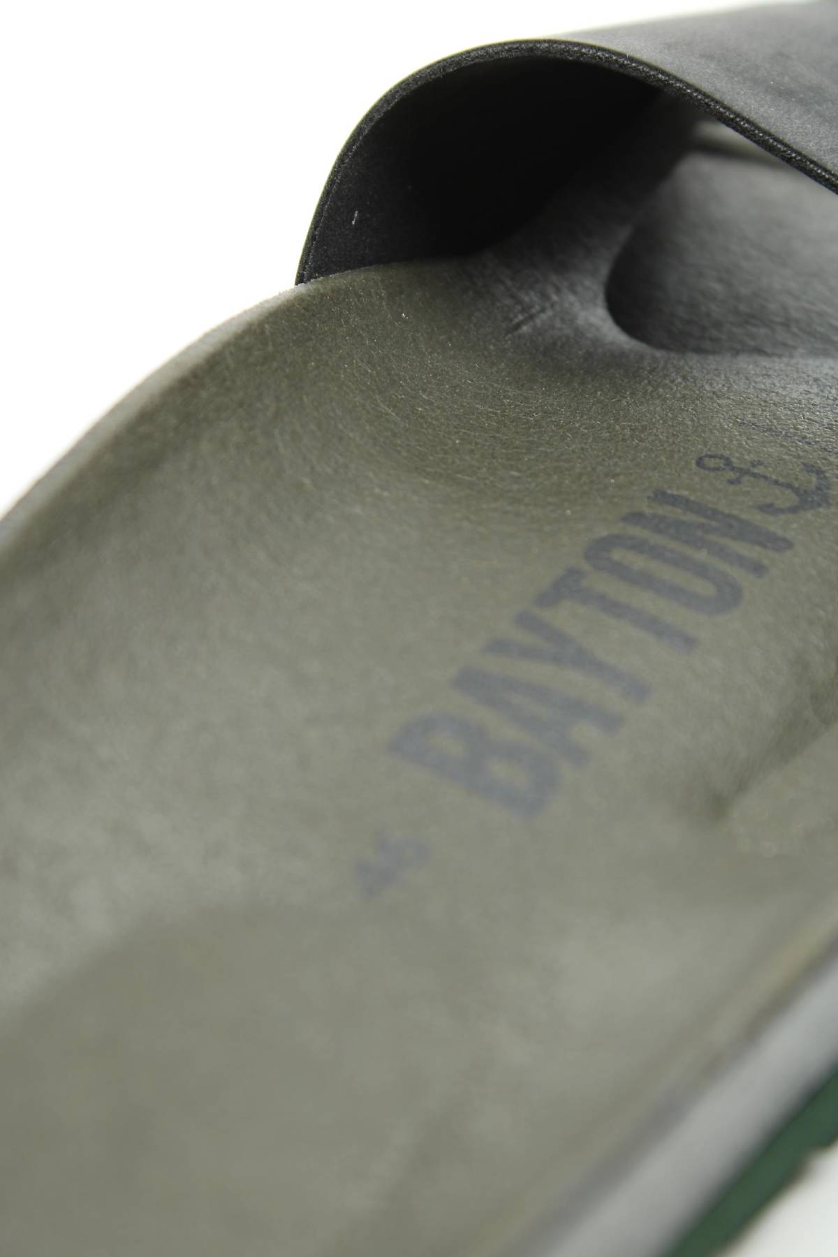 Чехли Bayton5 - Contour.bg Чехли Bayton5