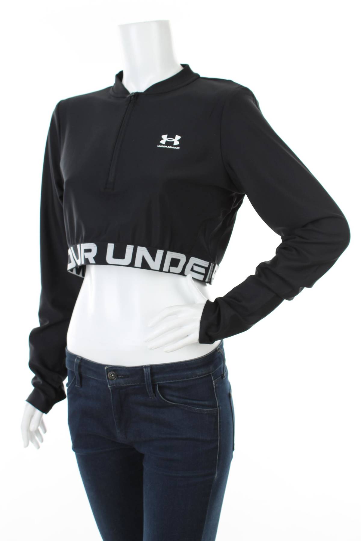 Дамска спортна блуза Under Armour1