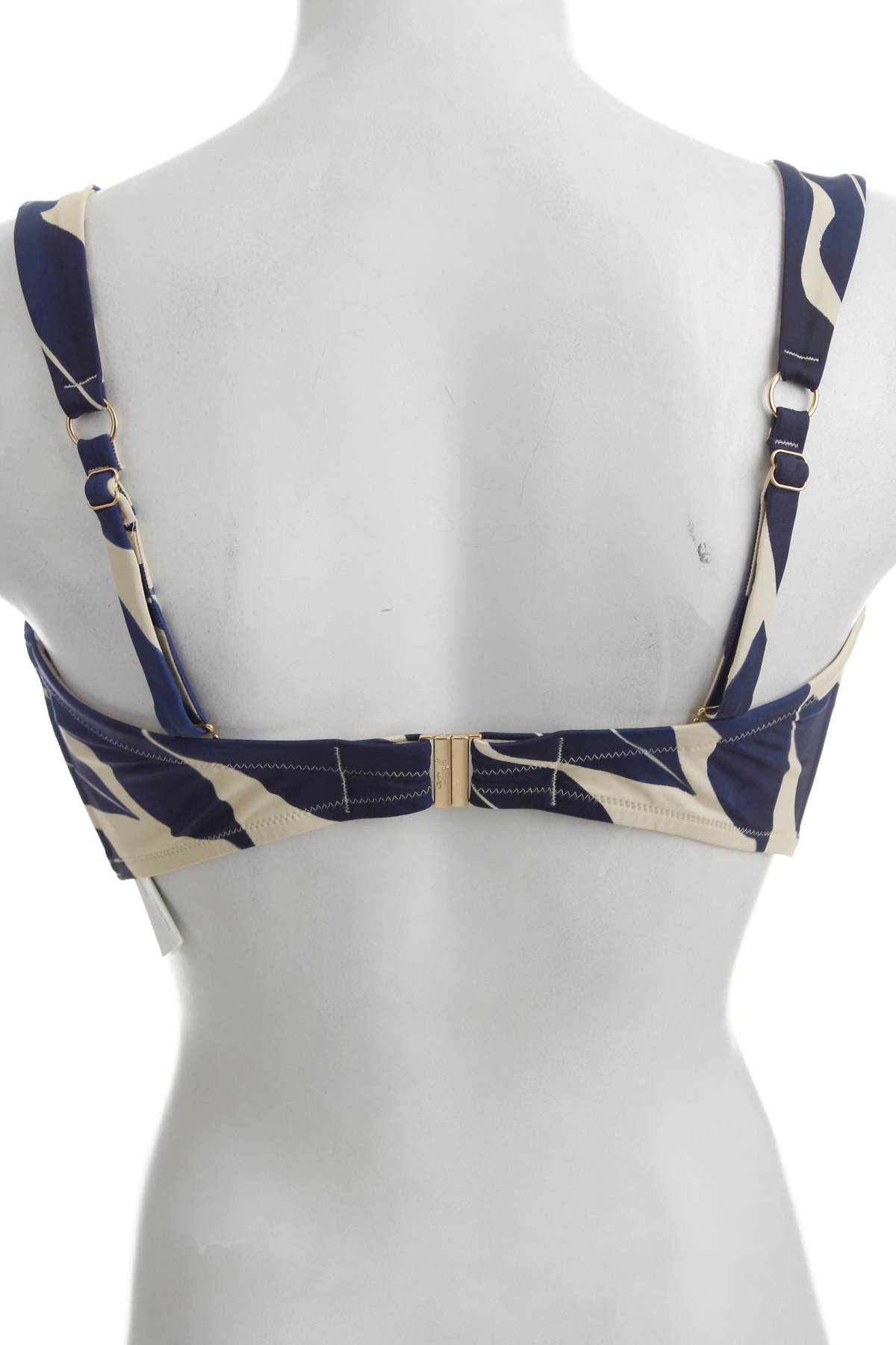 Бански горнище Triumph2 - Contour.bg Бански горнище Triumph2