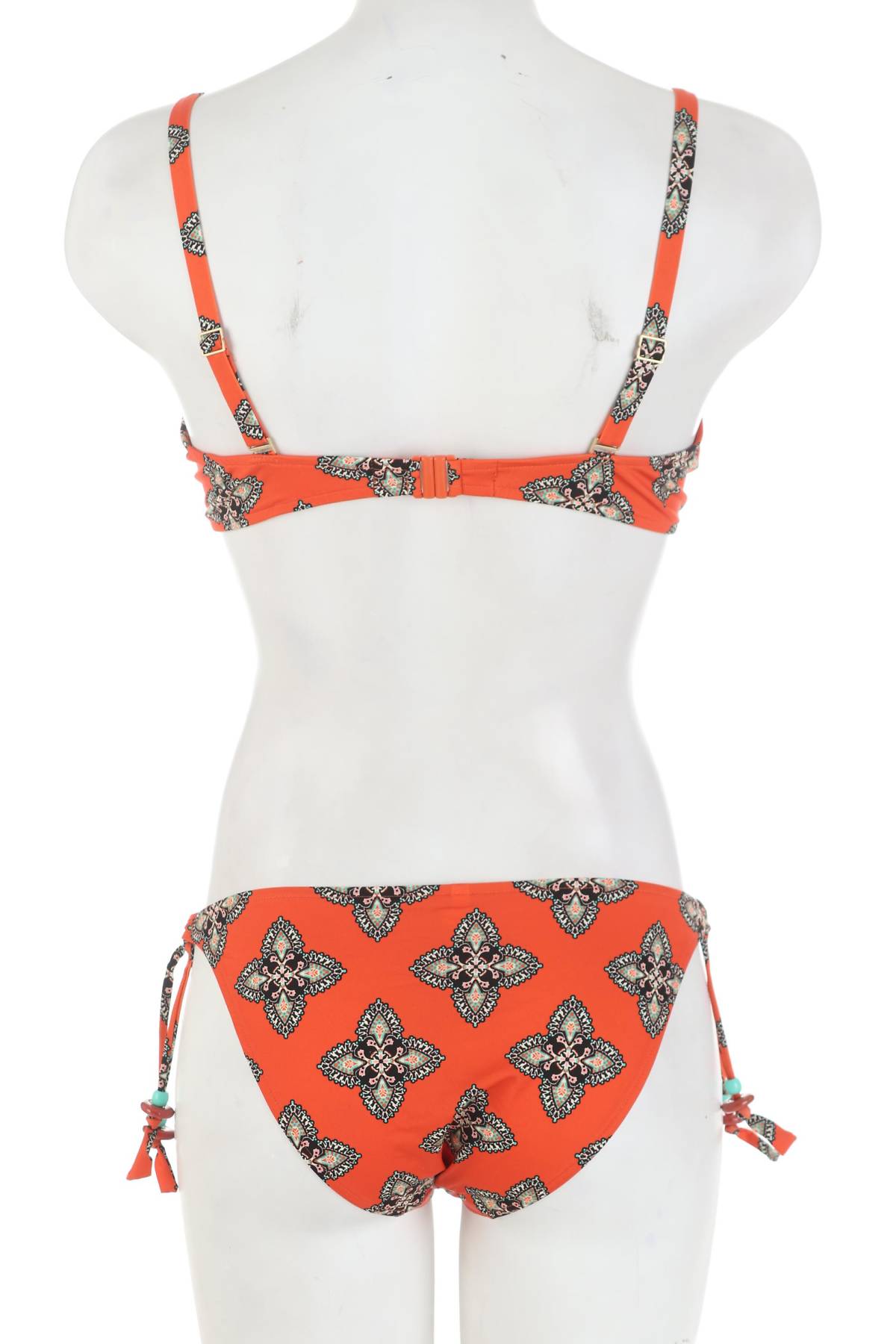 Бански костюм Chantelle2 - Contour.bg Бански костюм Chantelle2
