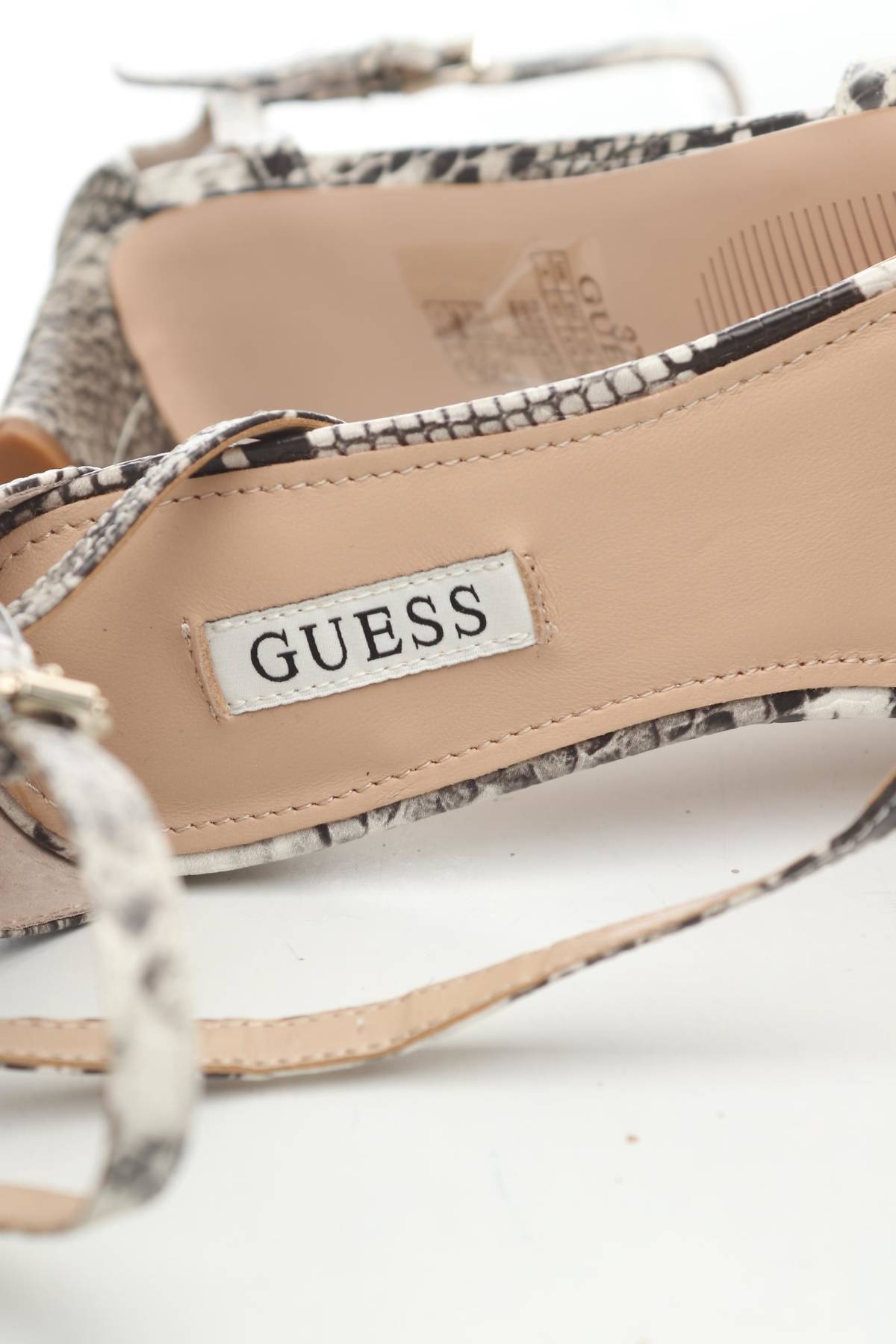 Сандали Guess5 - Contour.bg Сандали Guess5