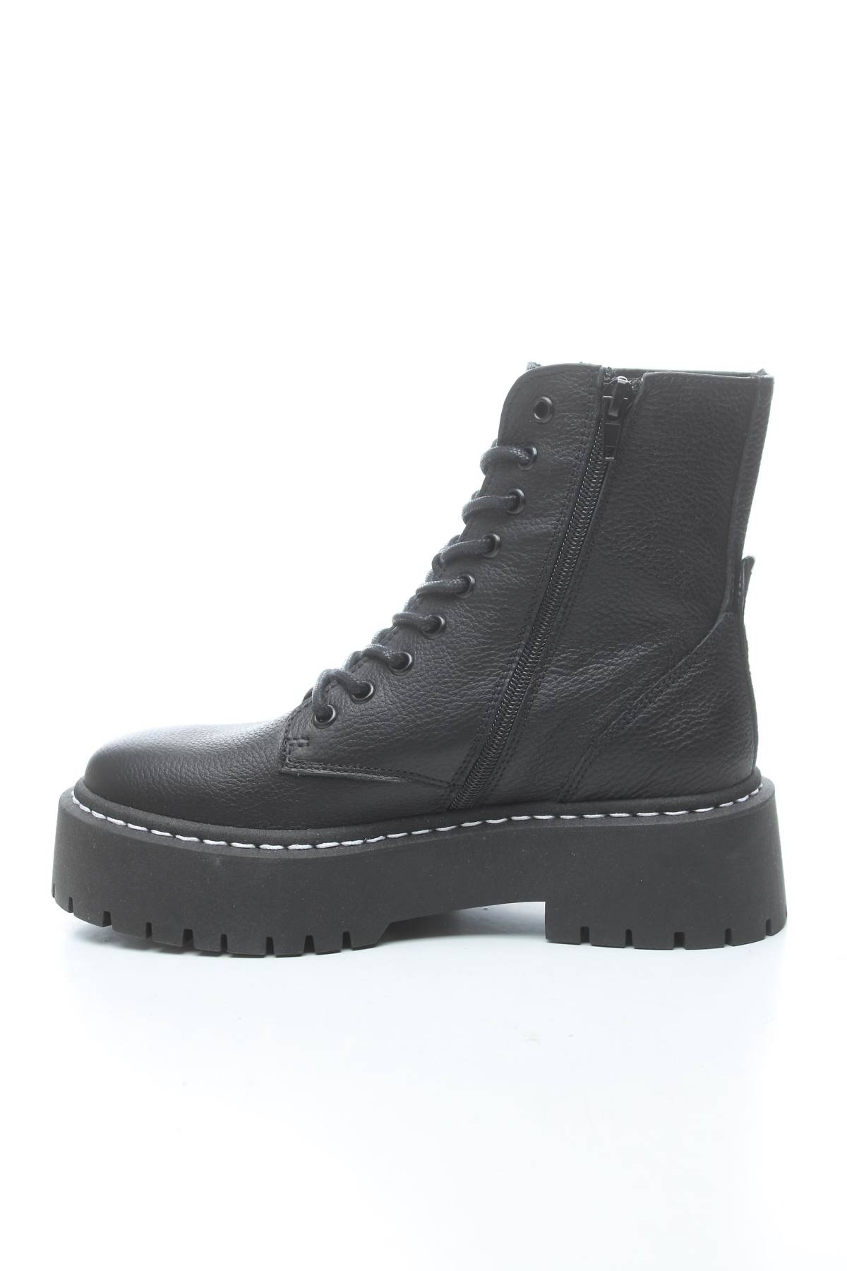 Γυναικεία μποτάκια Steve Madden2