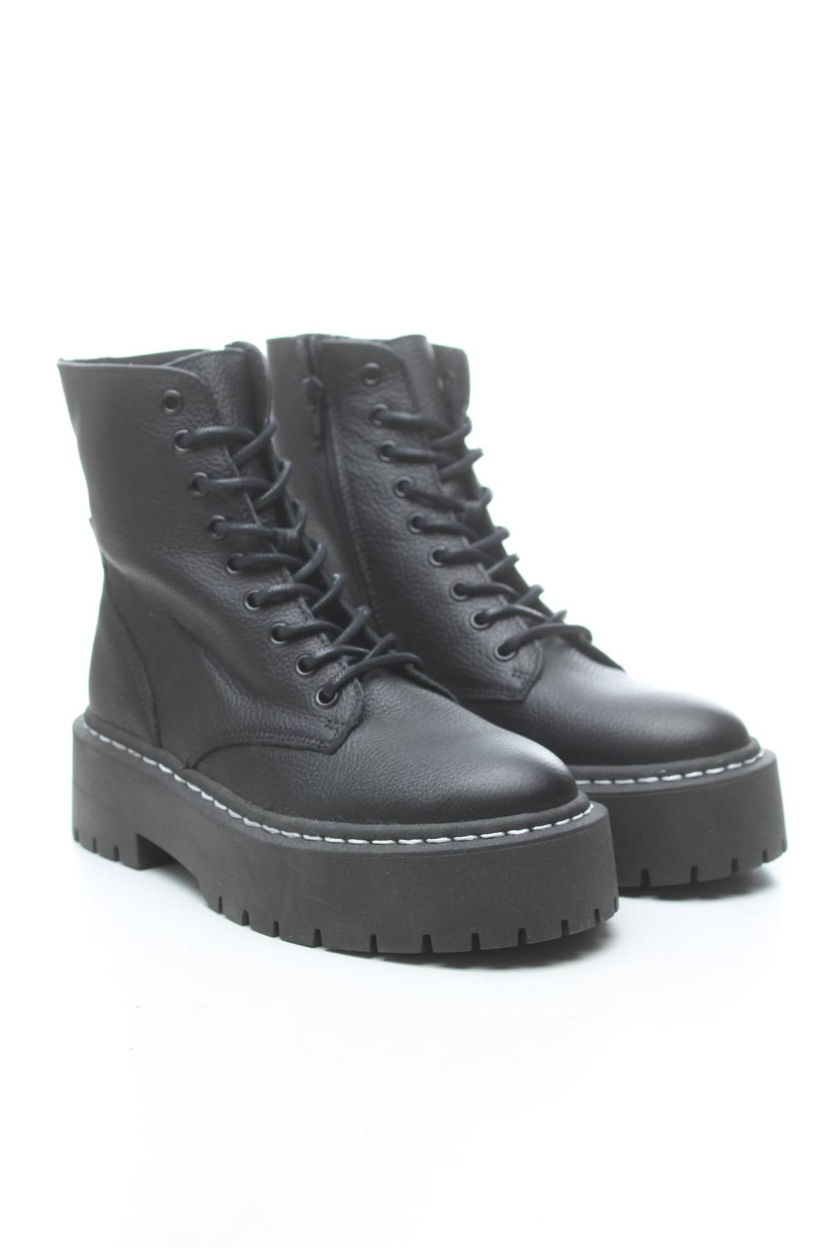 Γυναικεία μποτάκια Steve Madden3