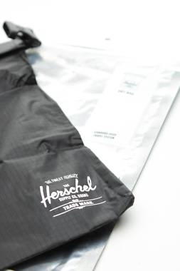 αξεσουάρ Herschel Supply Co.2