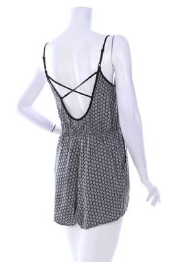 Дамски гащеризон H&M Divided1 - Contour.bg Дамски гащеризон H&M Divided1