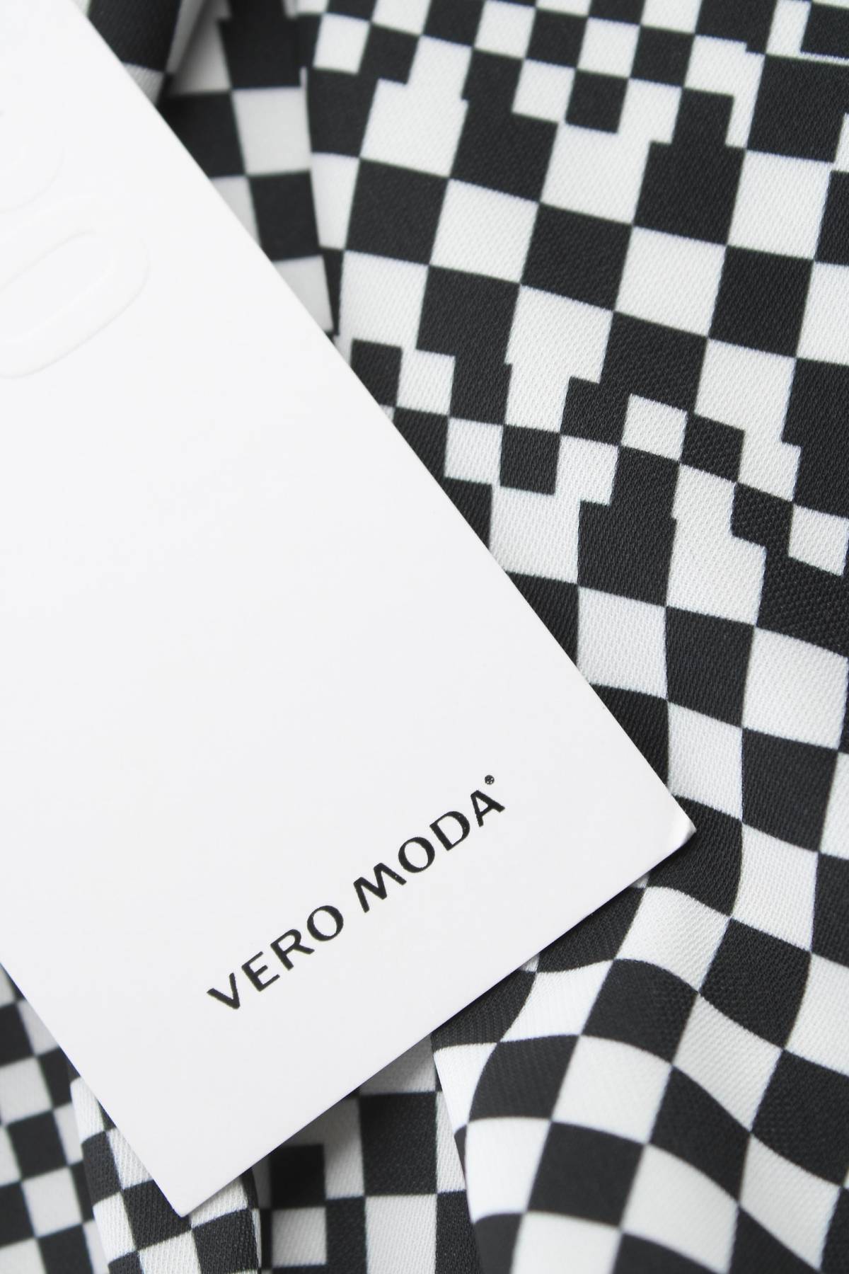 Дамски панталон Vero Moda3