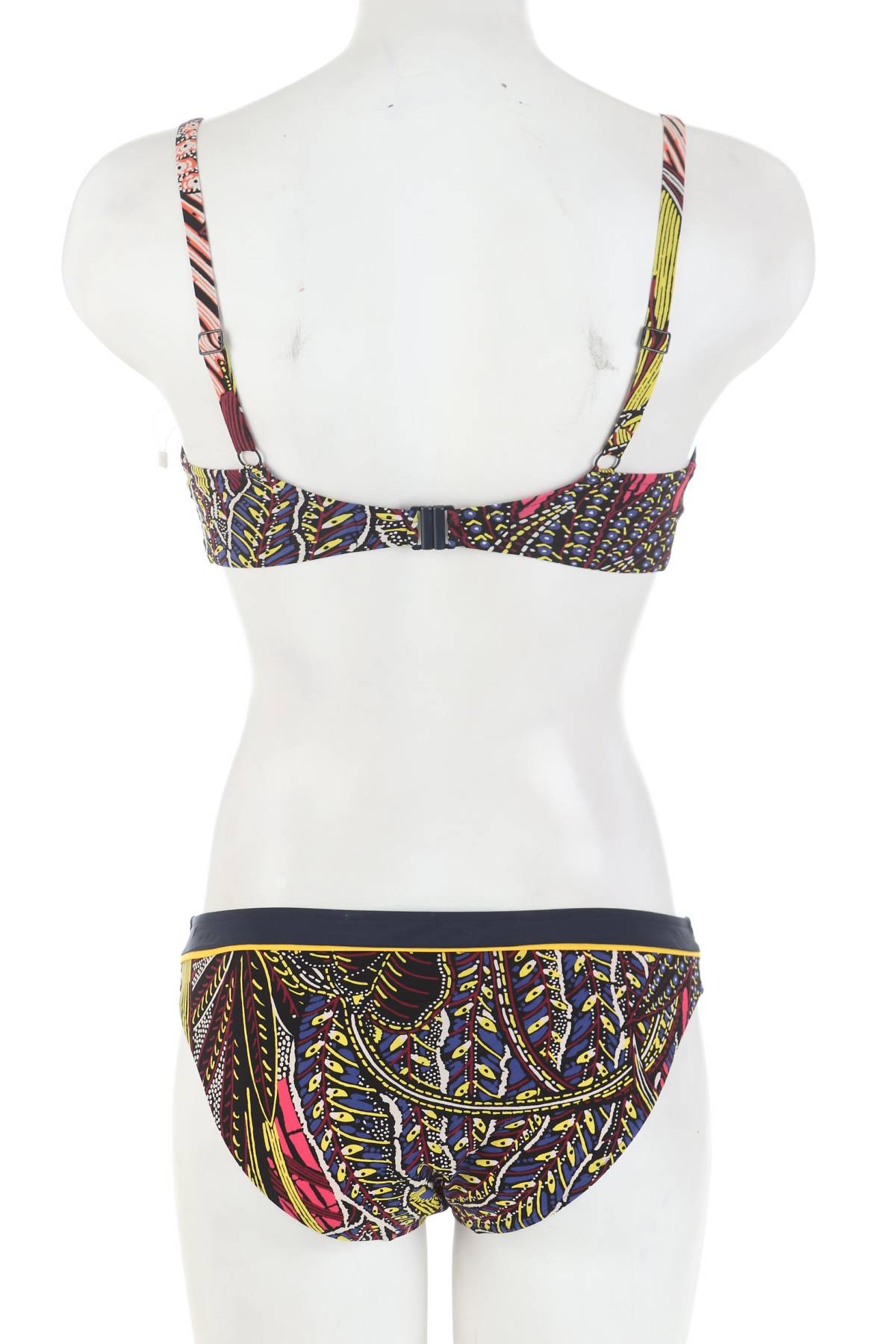 Бански костюм Chantelle2 - Contour.bg Бански костюм Chantelle2