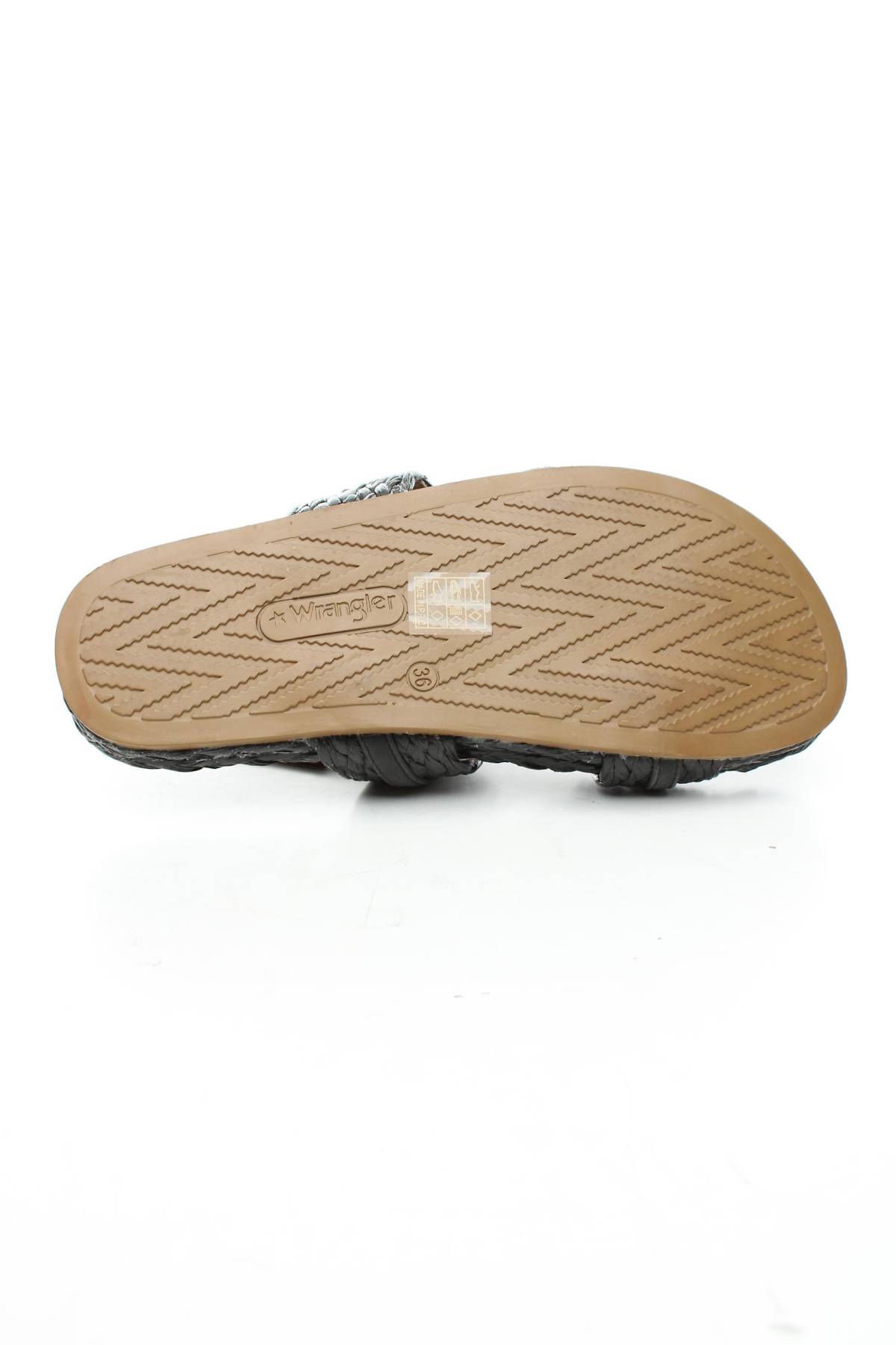Πέδιλα Wrangler4