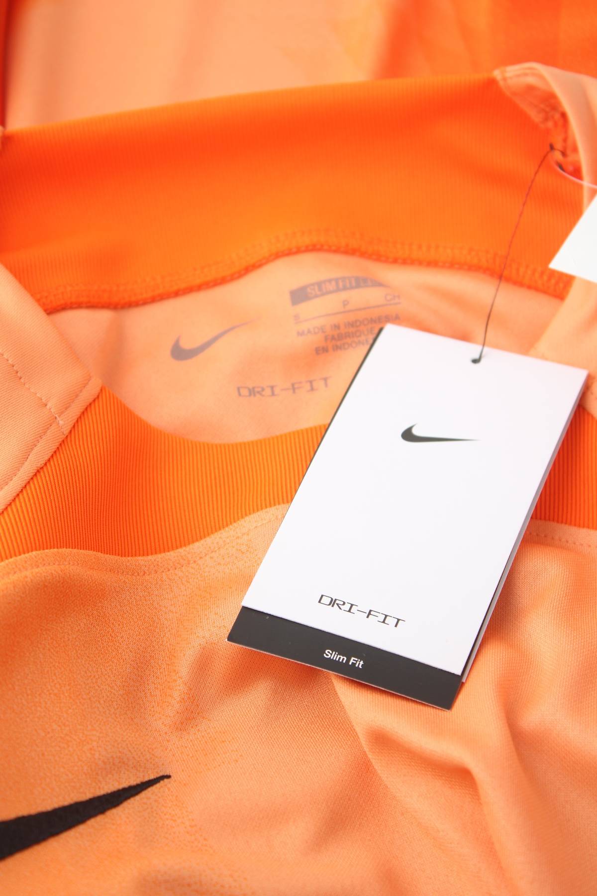Ανδρική αθλητική μπλούζα Nike3