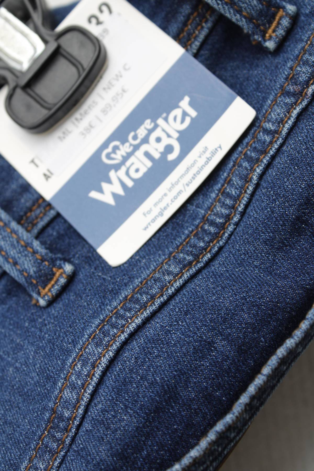 Мъжки дънки Wrangler3 - Contour.bg Мъжки дънки Wrangler3