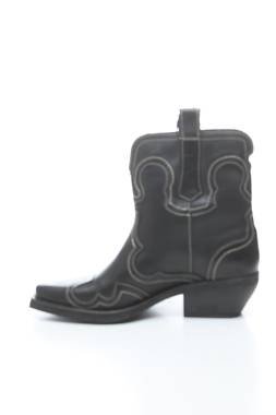 Дамски боти Steve Madden2