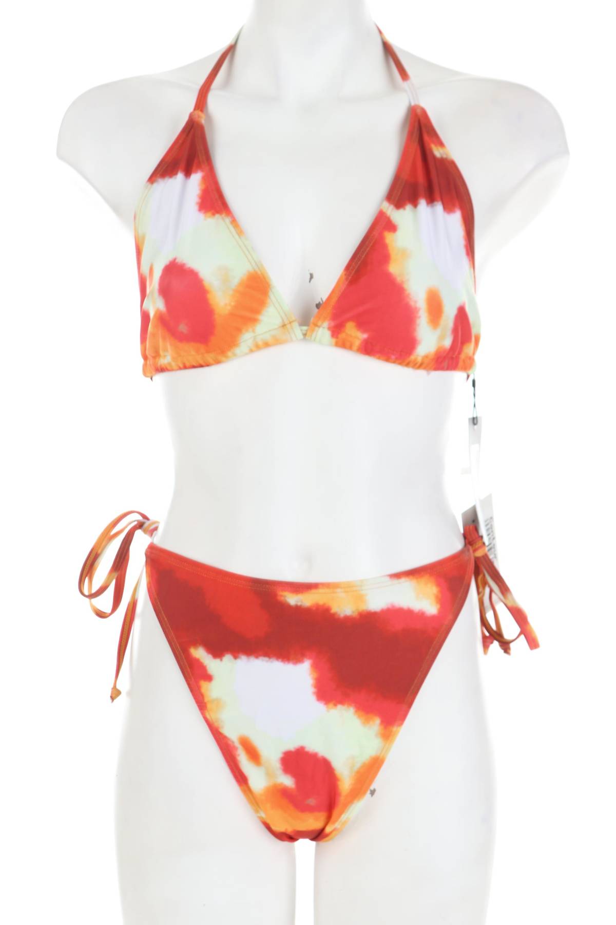 Бански костюм Boohoo1 - Contour.bg Бански костюм Boohoo1