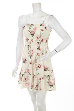 Φορέματα Sinsay2