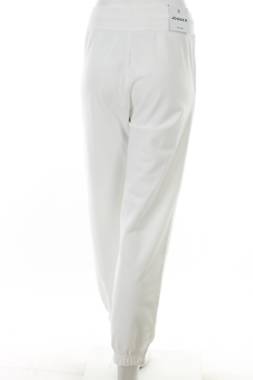 Γυναικείο παντελόνι Bershka2