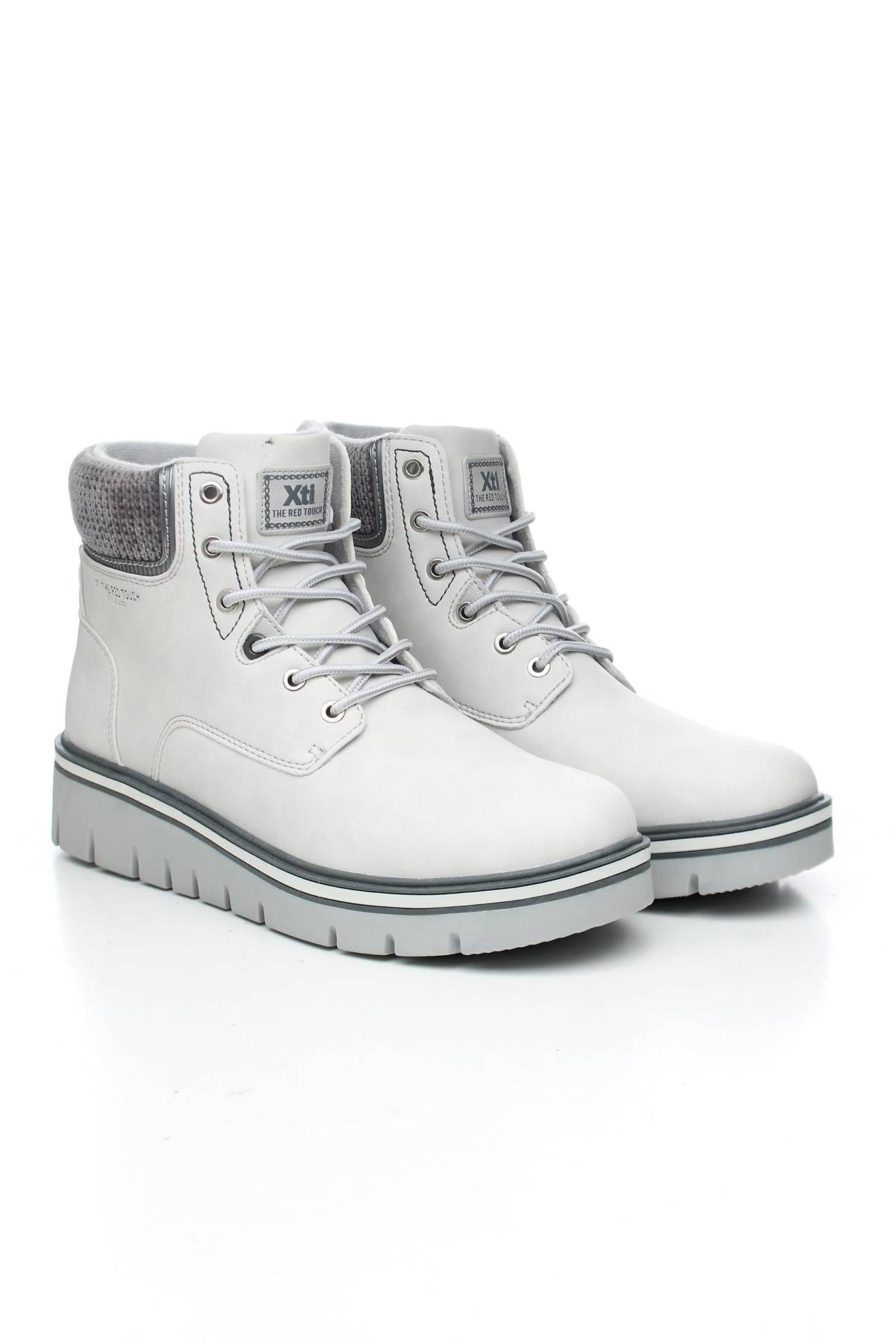 Дамски боти Xti3