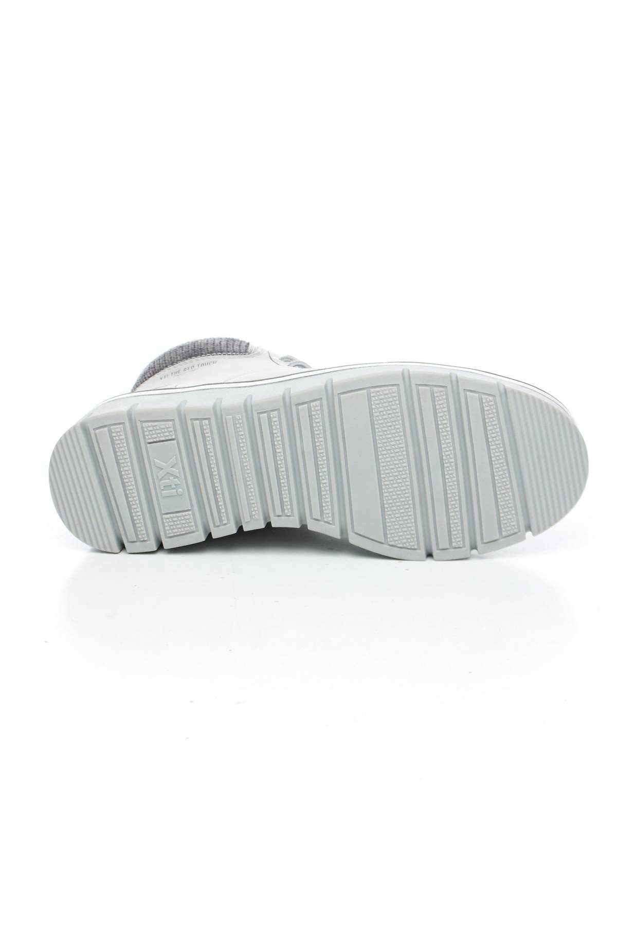 Дамски боти Xti4