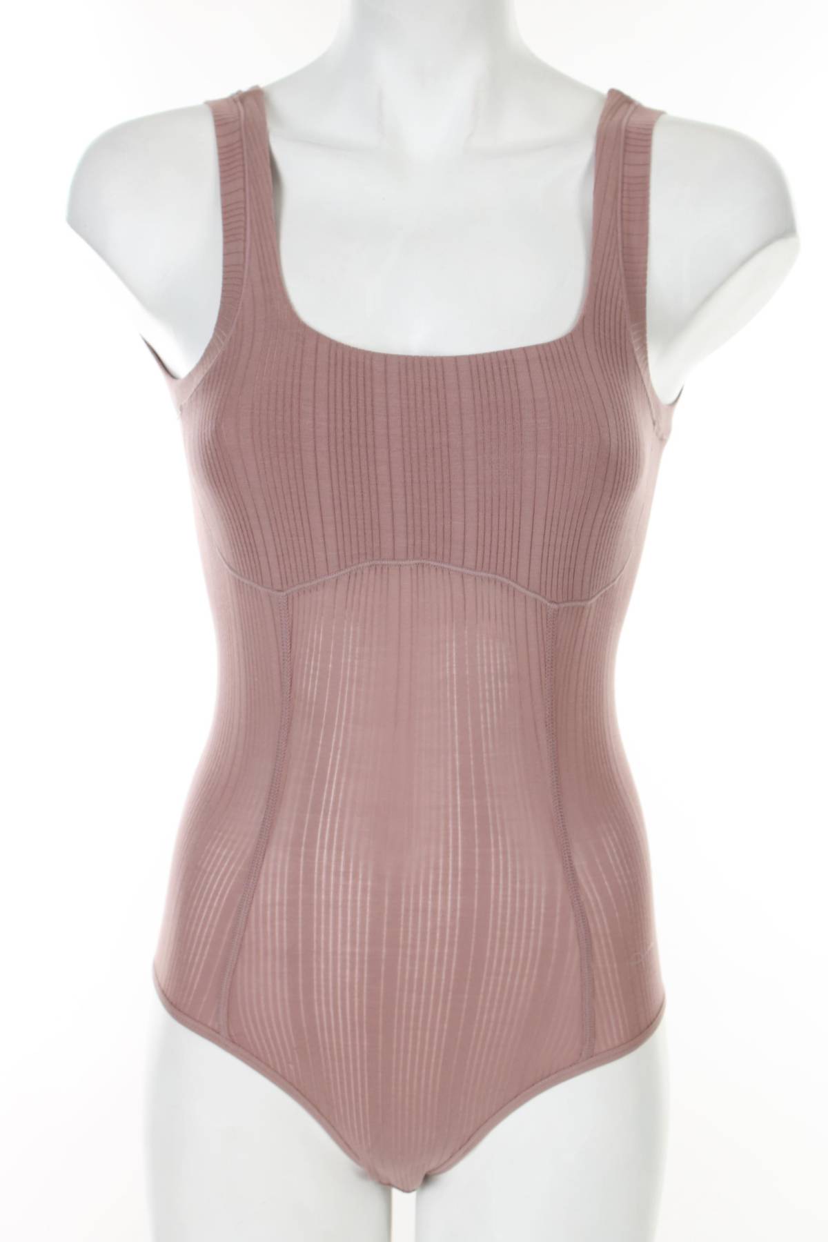 Дамско боди Triumph1