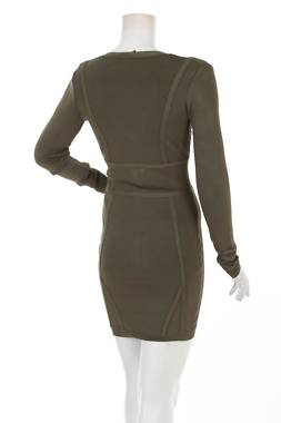Рокля Guess By Marciano2